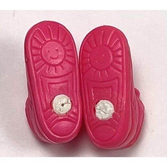 1996 MATTEL Workin' Out Barbie REPLACEMENT OUTFIT Neon Pink Mesh Shoes 17317 EUC - Picture 3 of 3